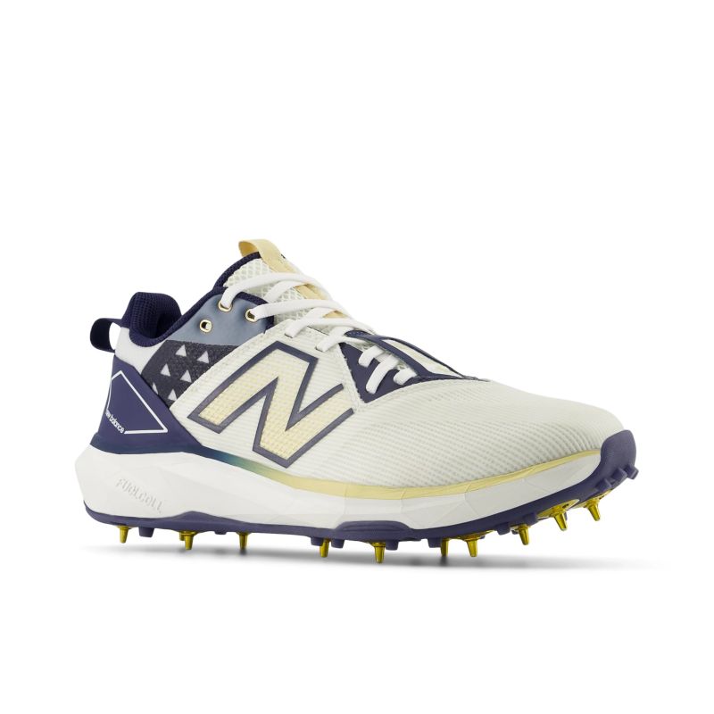 New Balance CK10v6 D Adults Cricket Shoes