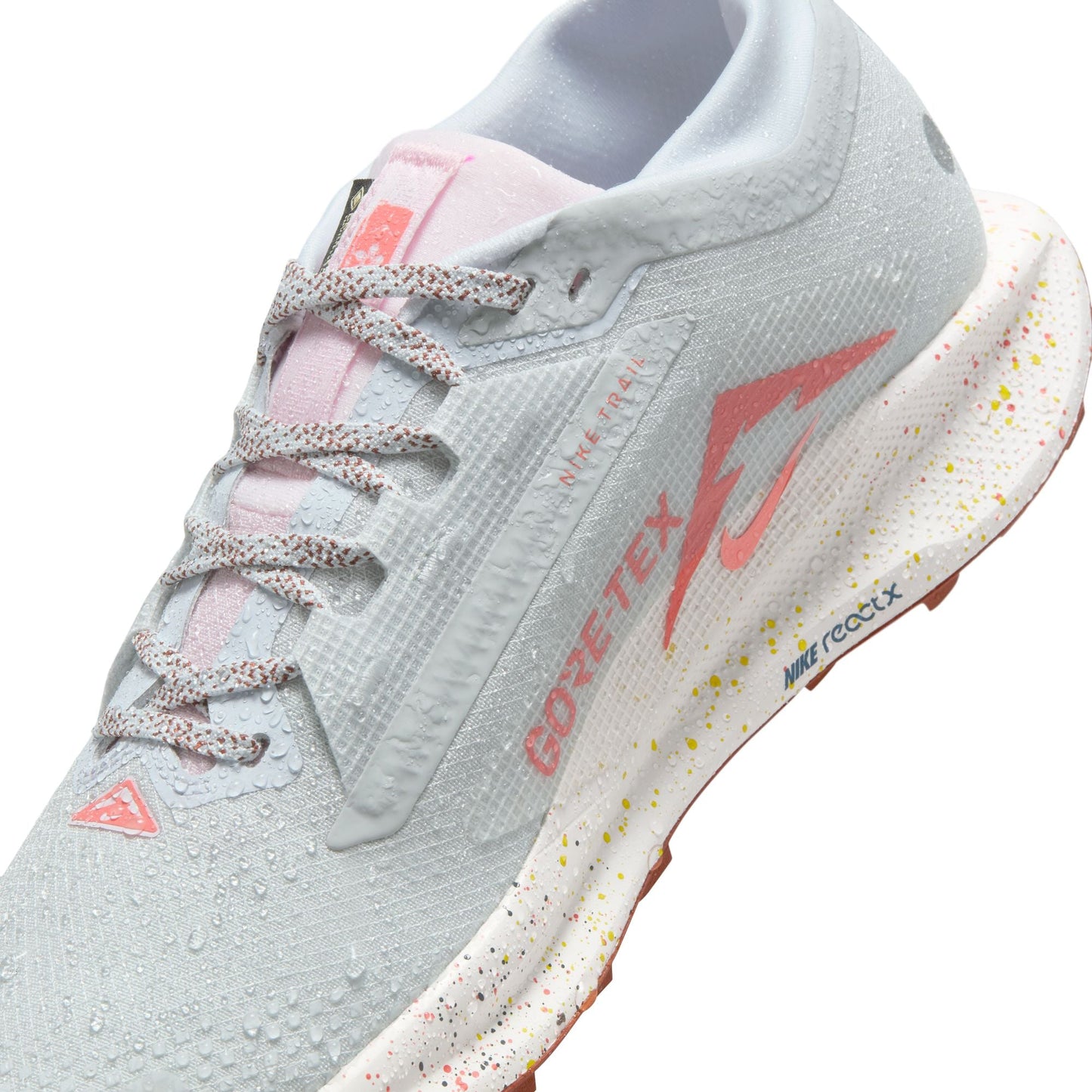 Nike Pegasus Trail 5 GORE-TEX | Pure Platinum / Football Grey / Pink Foam | Womens