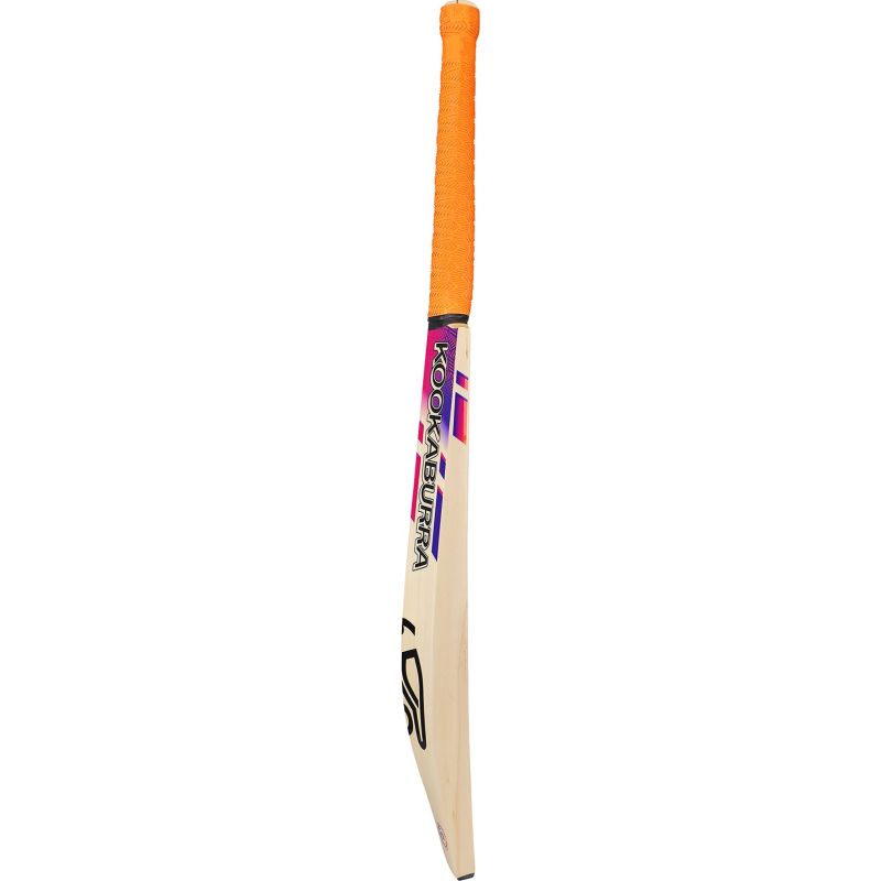 Kookaburra Aura Pro 4.0 Junior Cricket Bat
