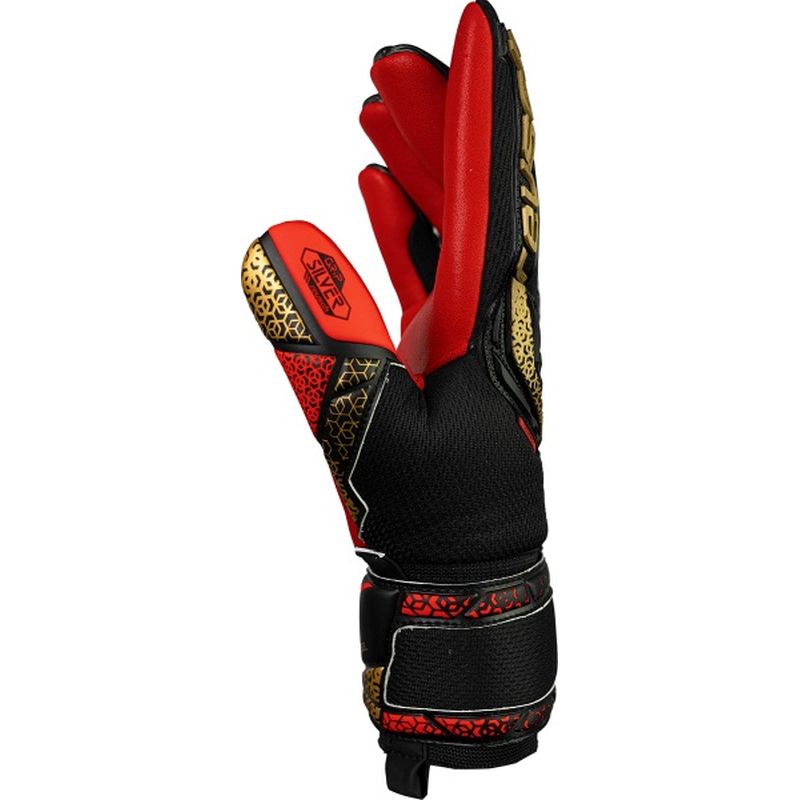 Reusch Attrakt Grip Goalkeeping Gloves