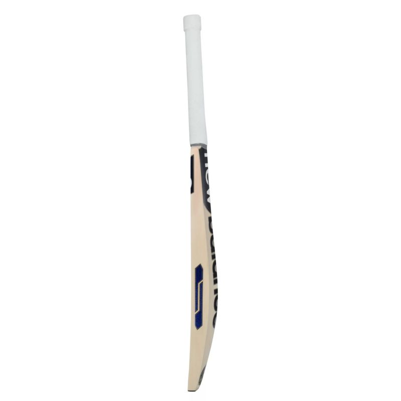 New Balance DC 300 Junior Cricket Bat