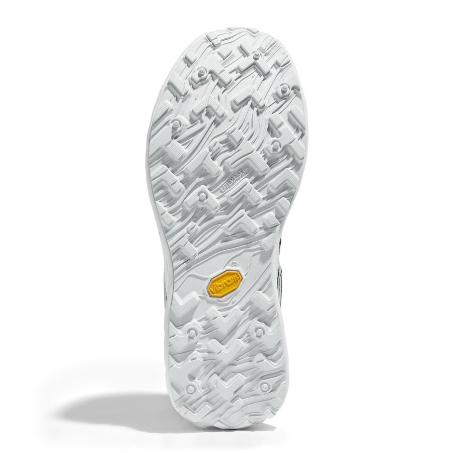 norda 002 | Summit Black | Mens