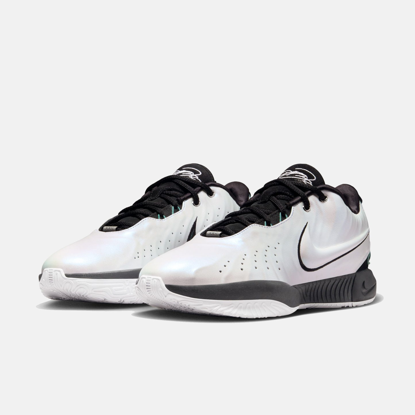 Lebron XXI "Conchiolin"