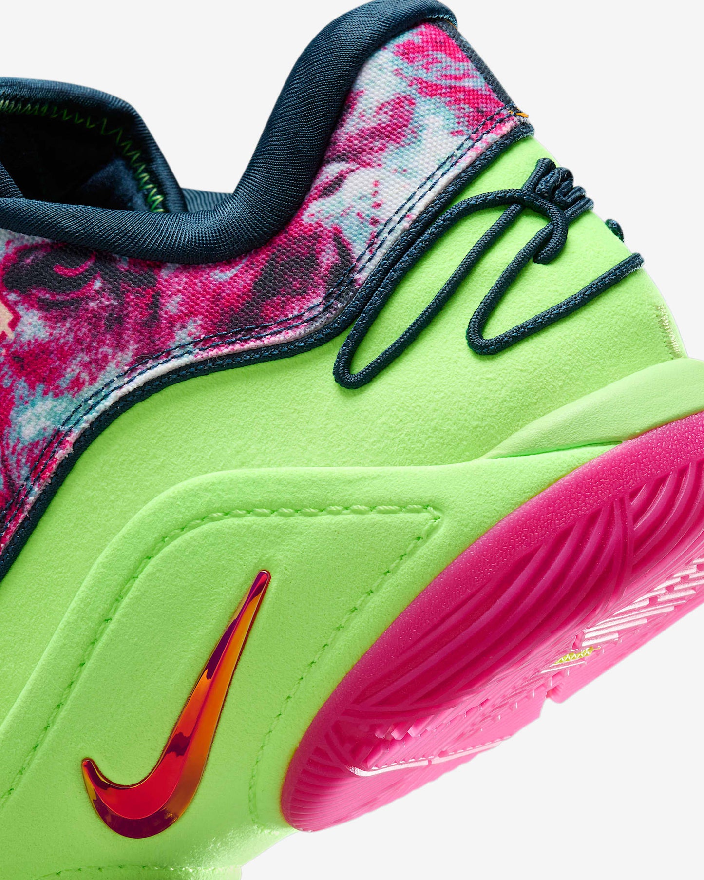 LeBron XXII 'Bryce's World'