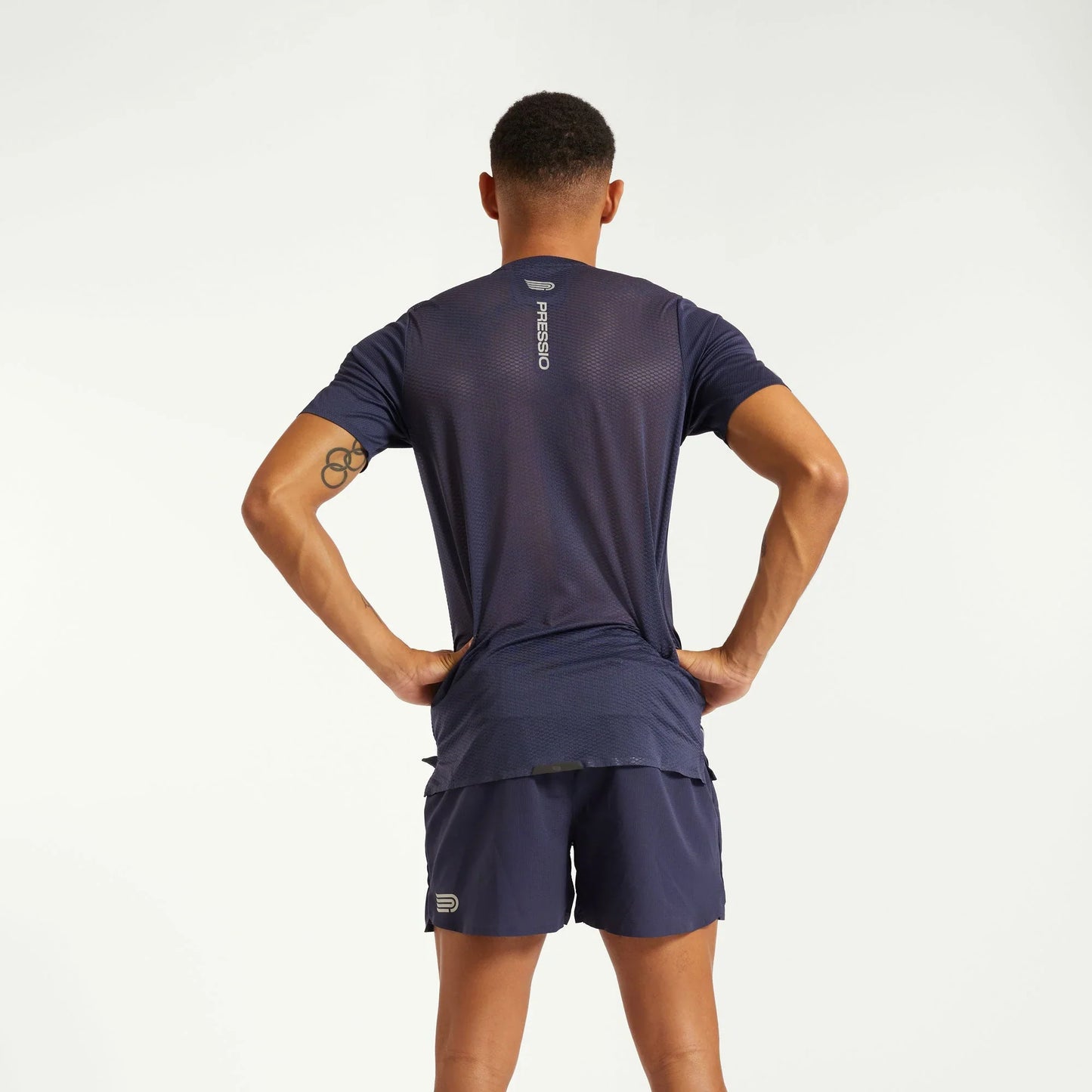 Pressio Men¡¯s Run Elite Short Sleeve Top - NVY/SLV