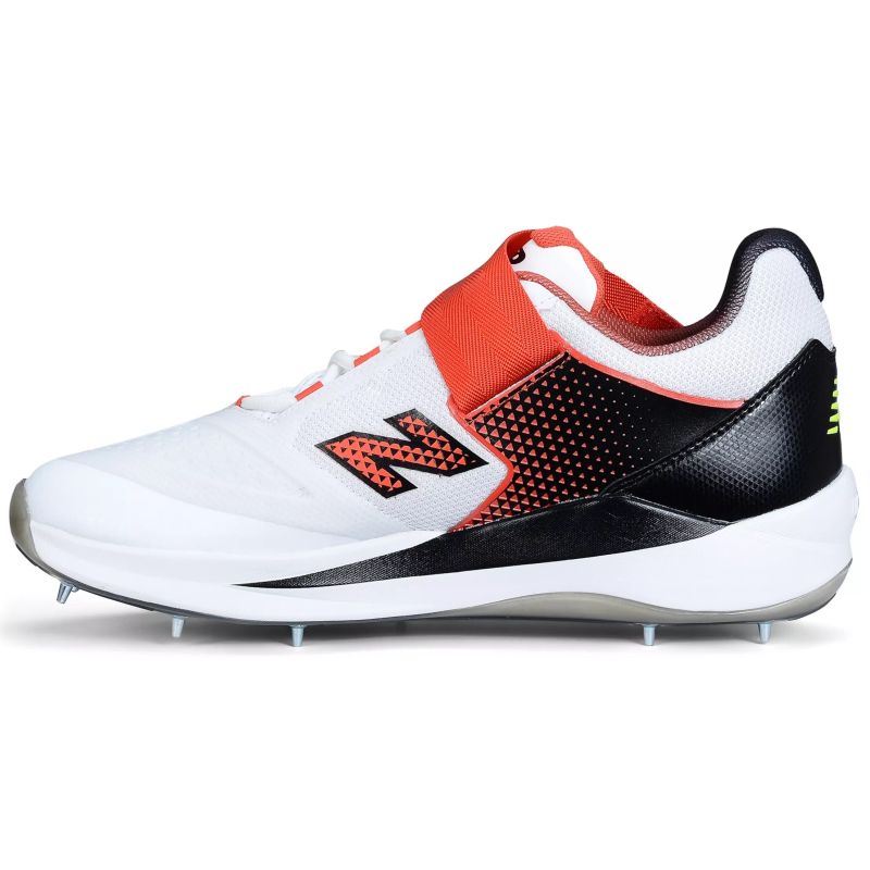 New Balance CK4040v7 2E WIDE Adults Cricket Shoes