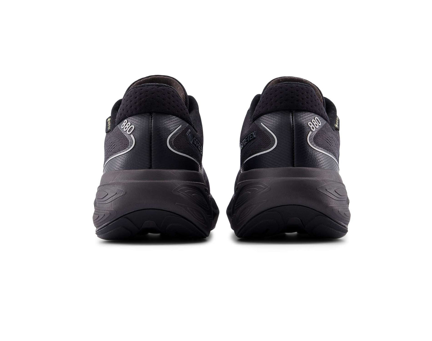 New Balance 880 V15 GTX Mens Wide Trail Running Shoes