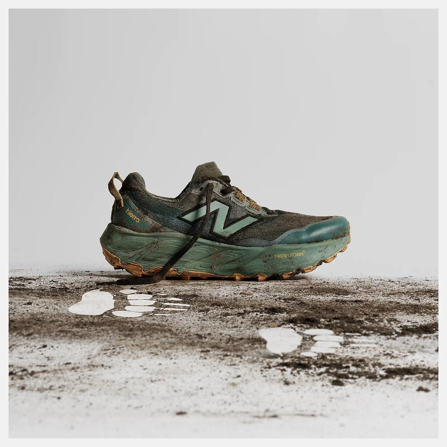 New Balance Fresh Foam X Hierro v9 | Dark Juniper / Black / Dried Apricot | Mens