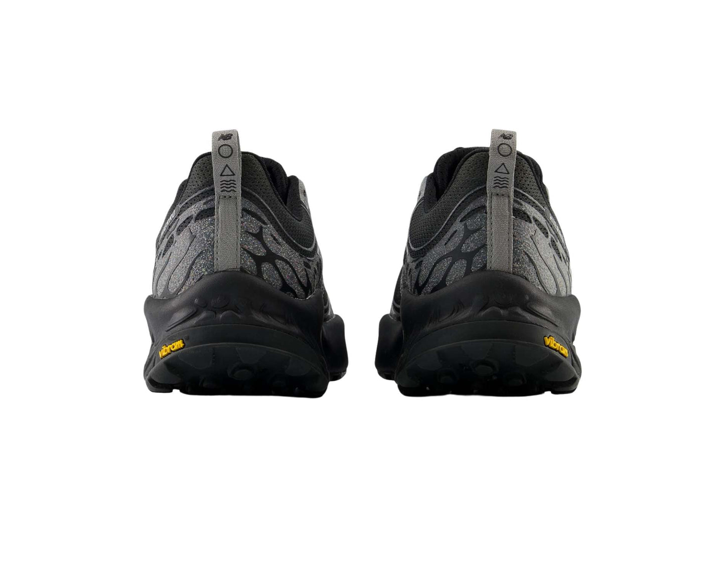 New Balance Hierro V8 Mens Wide Trail Running Shoes