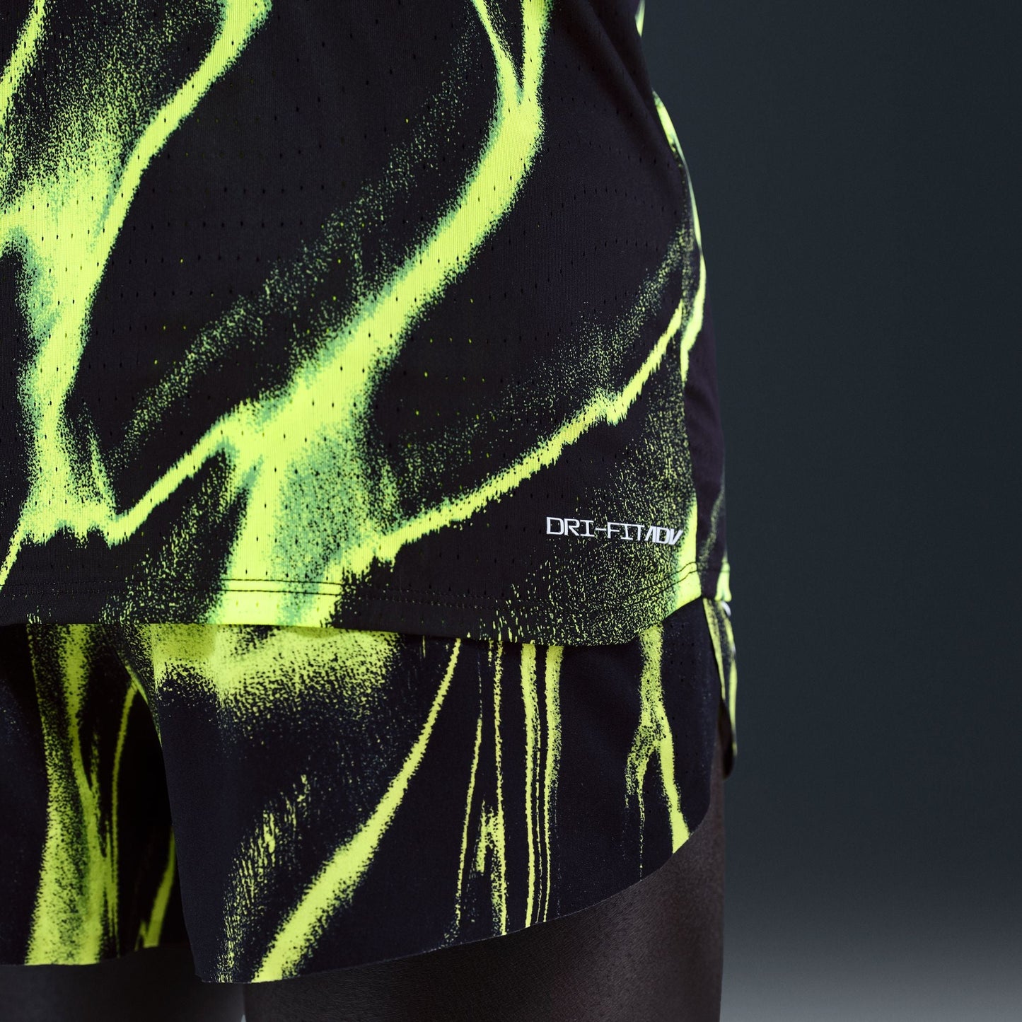 Nike AeroSwift Elite Entry Singlet | Volt / White | Mens