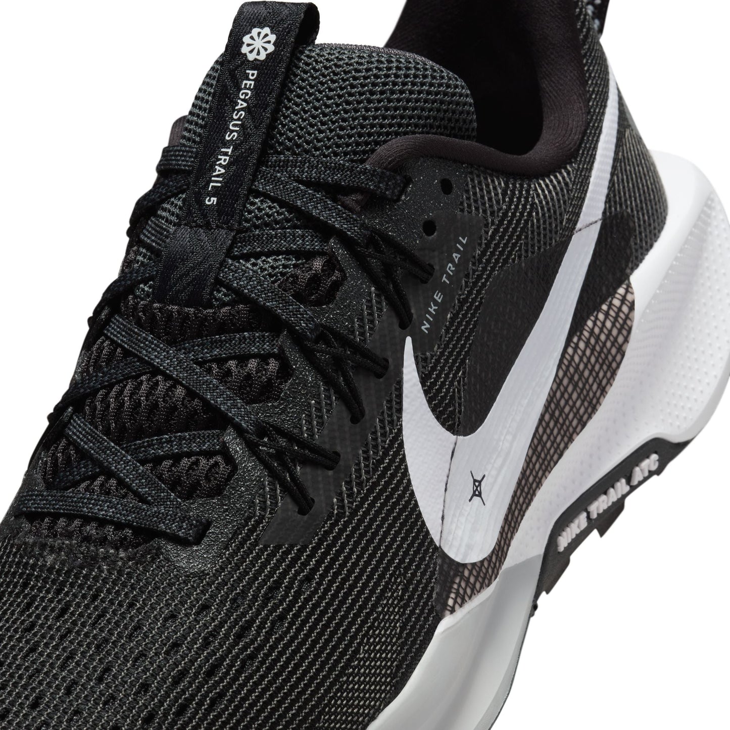 Nike Pegasus Trail 5 | Black / Anthracite / Wolf Grey | Womens