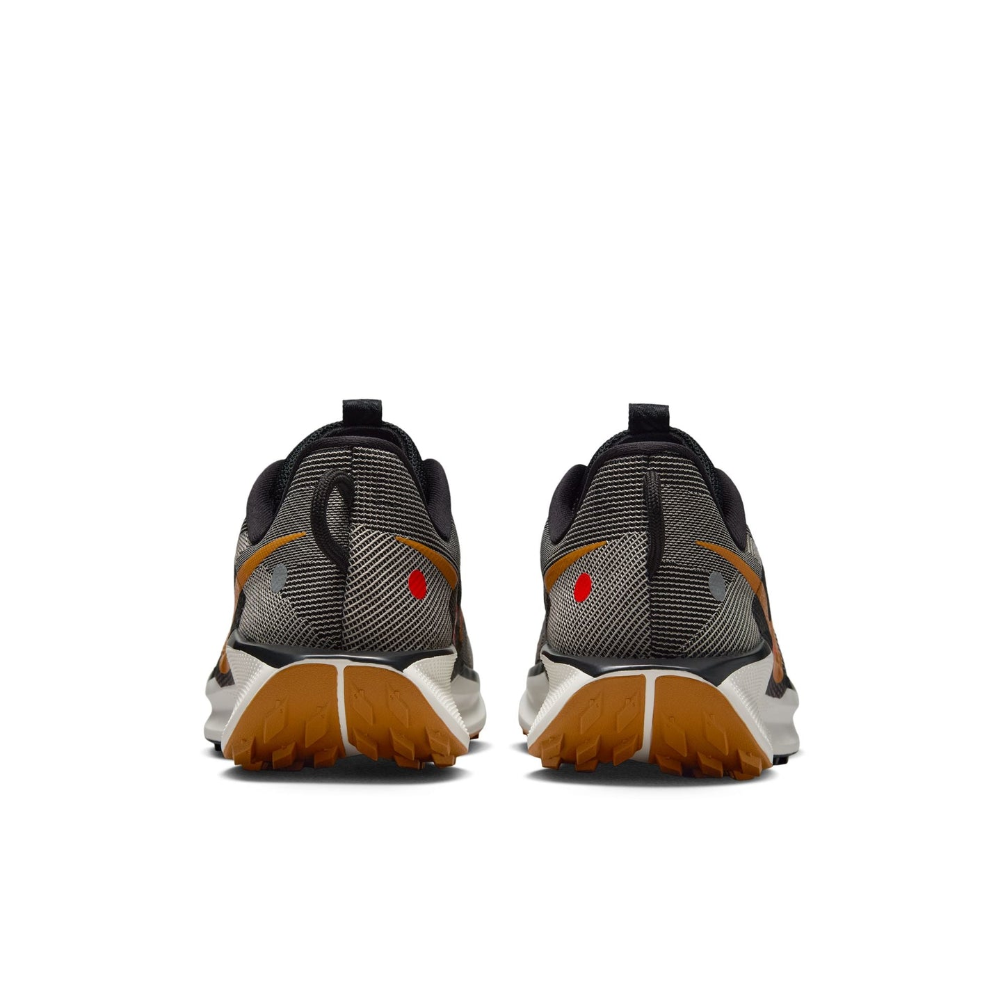 Nike Pegasus Trail 5 | Black / Desert Ochre / Fir / College Grey | Mens