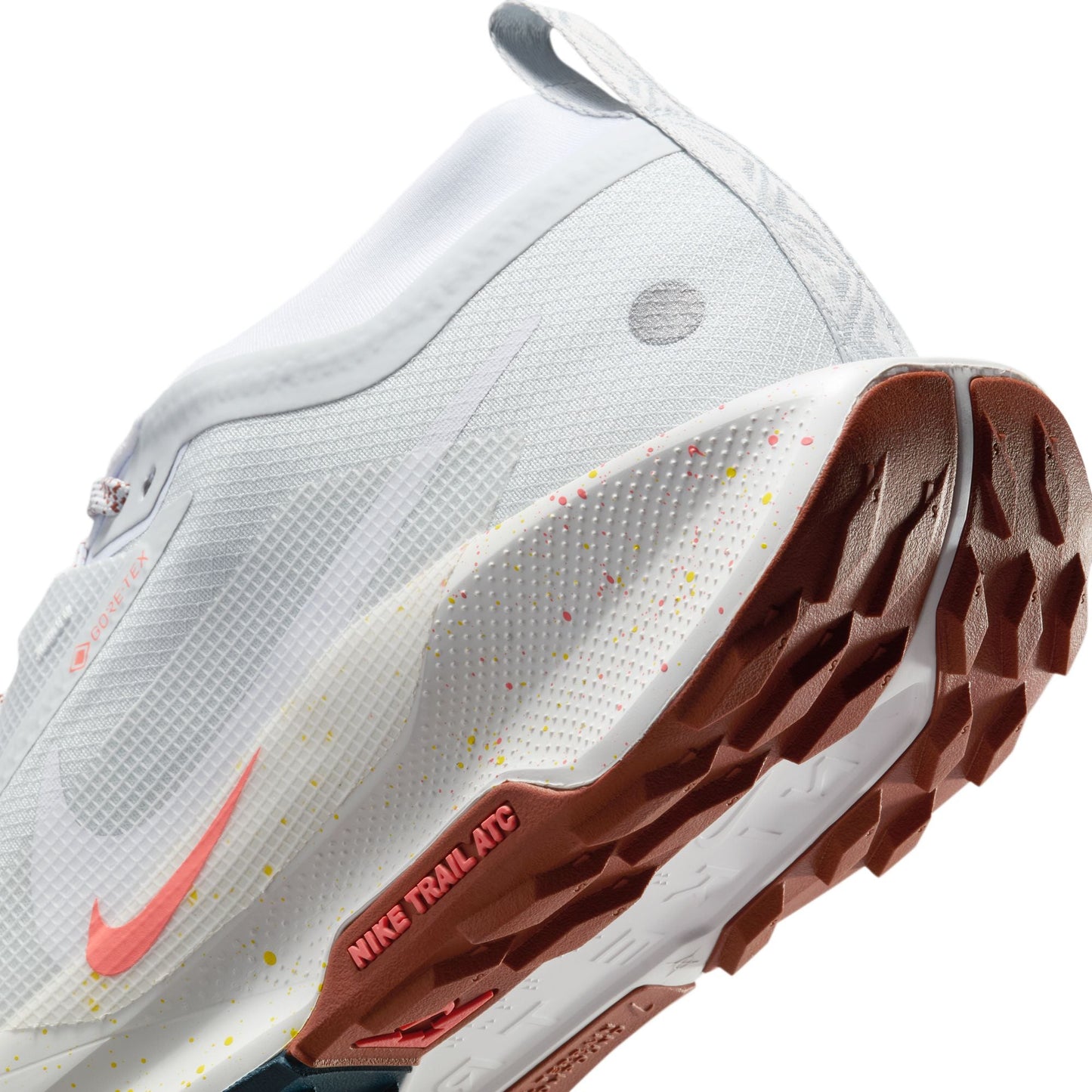 Nike Pegasus Trail 5 GORE-TEX | Pure Platinum / Football Grey / Pink Foam | Mens