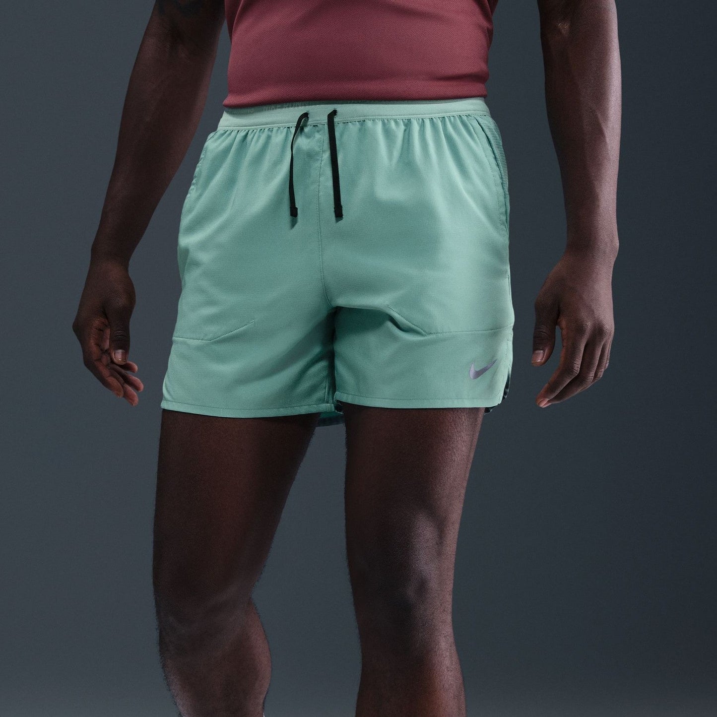 Nike Stride 5" Shorts | Cannon / Black | Mens