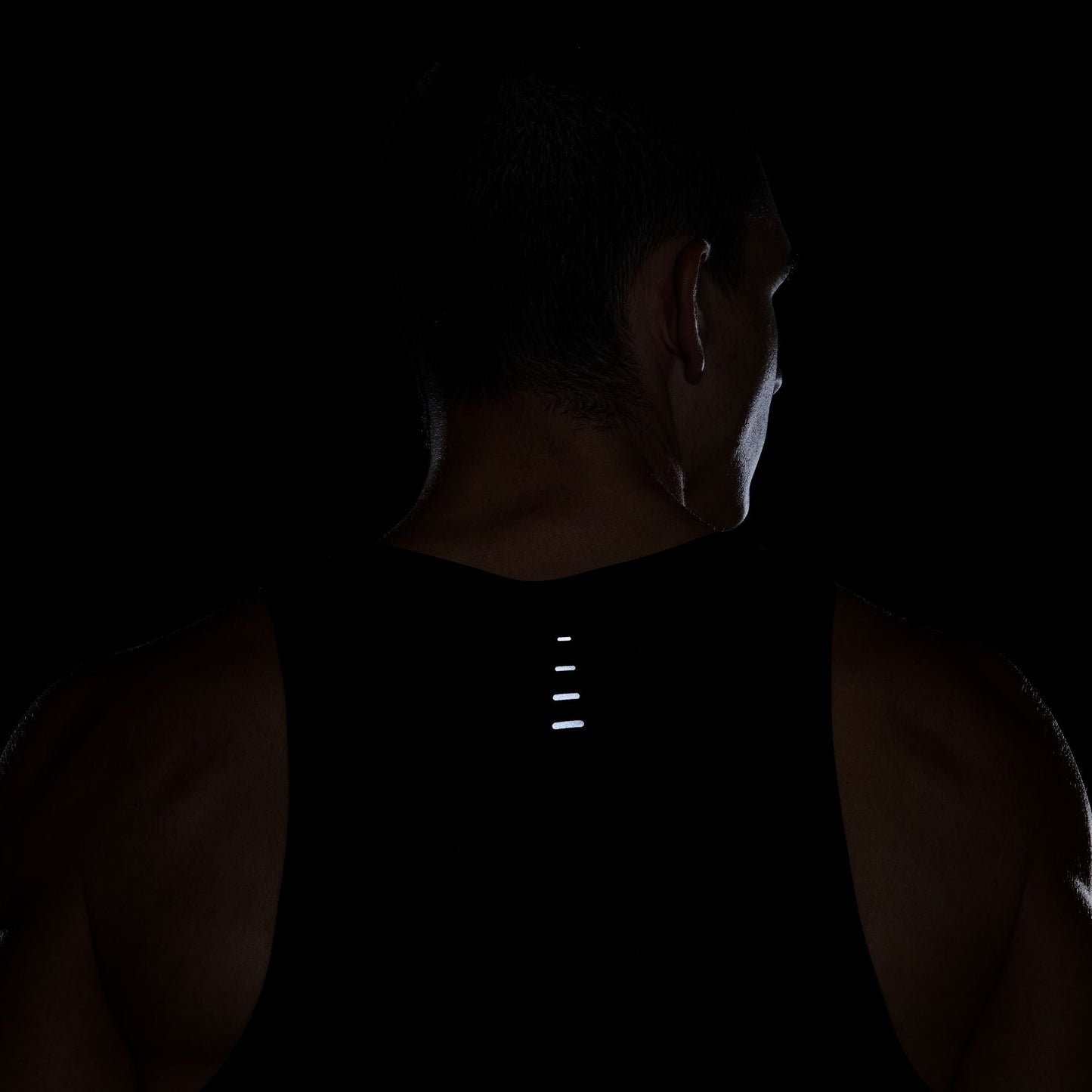 Nike Stride Singlet | Black / Reflective Silver | Mens