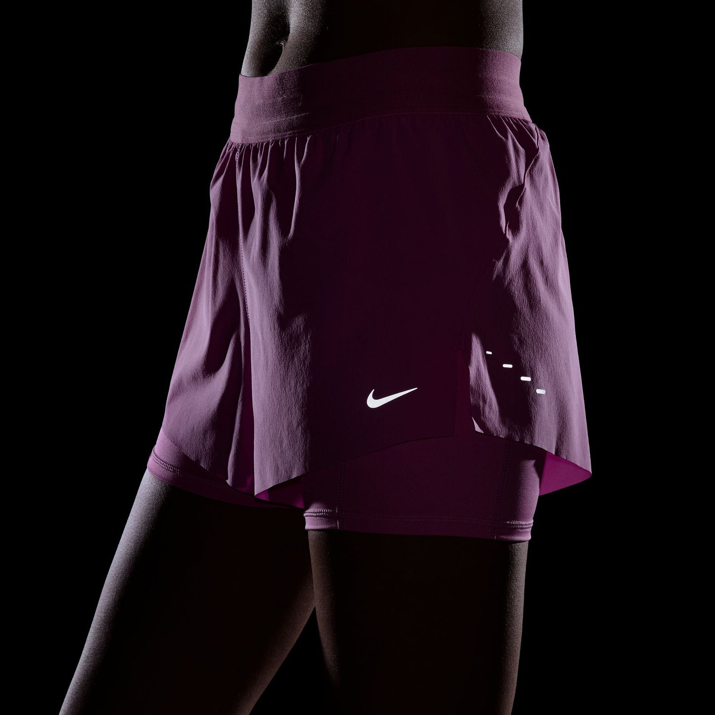 Nike Swift 2-in-1 Shorts | Playful Pink / Reflective Silver | Womens