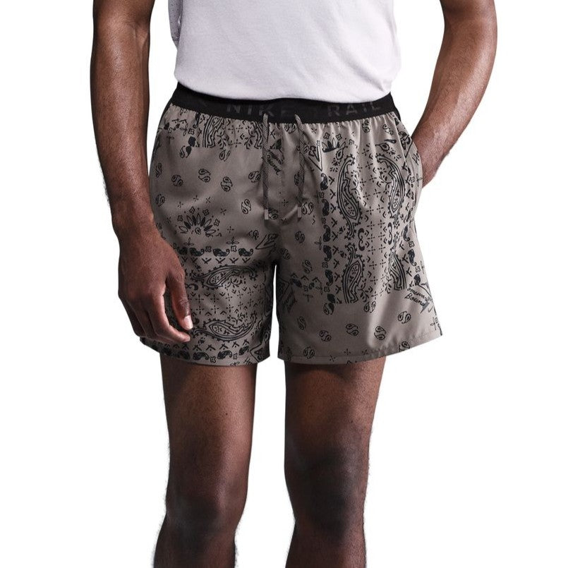 Nike Trail Dri-FIT Shorts | Cave Stone / Black | Mens