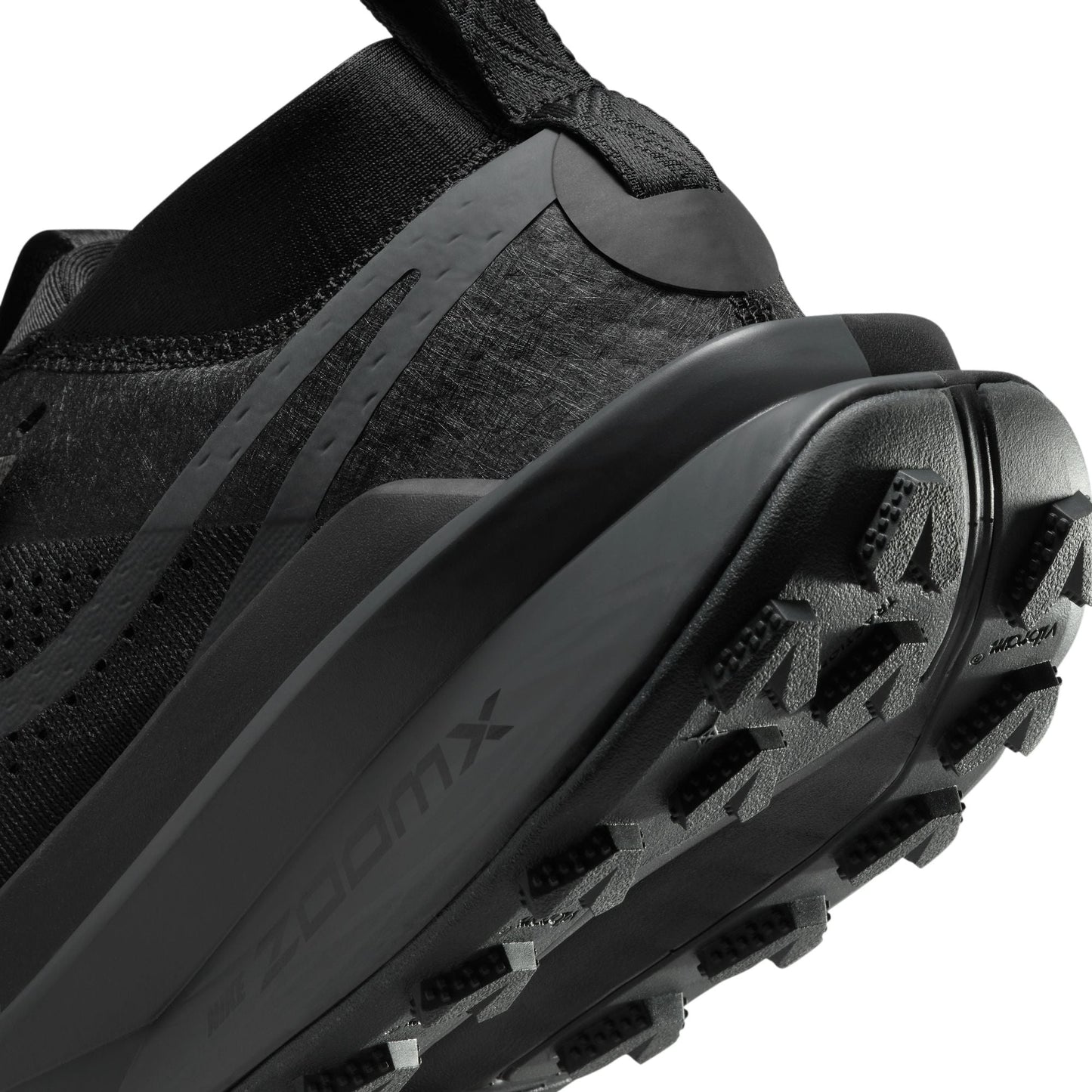 Nike Zegama 2 | Black / Anthracite / Metallic Platinum | Mens