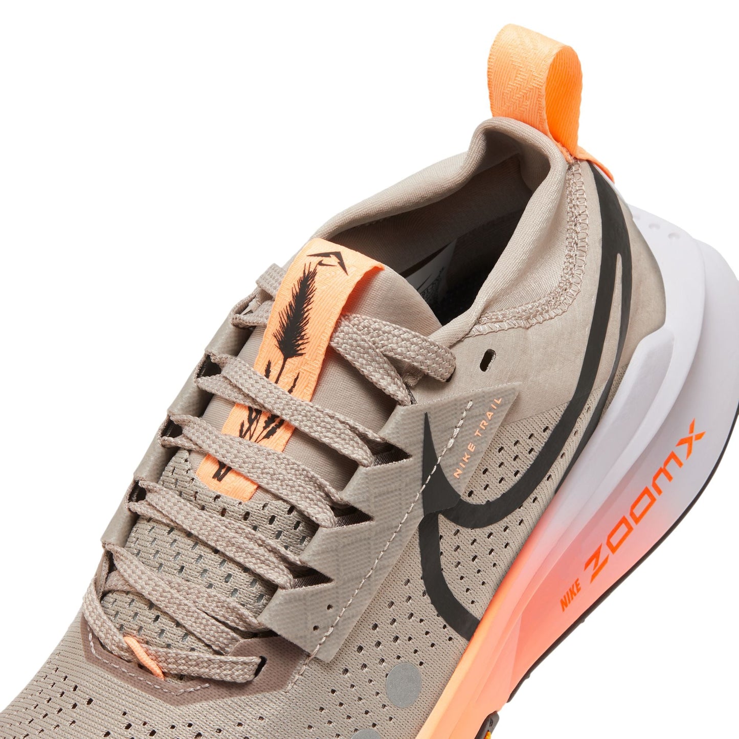 Nike Zegama 2 | Malt / Black / Ghost / Alabaster | Womens