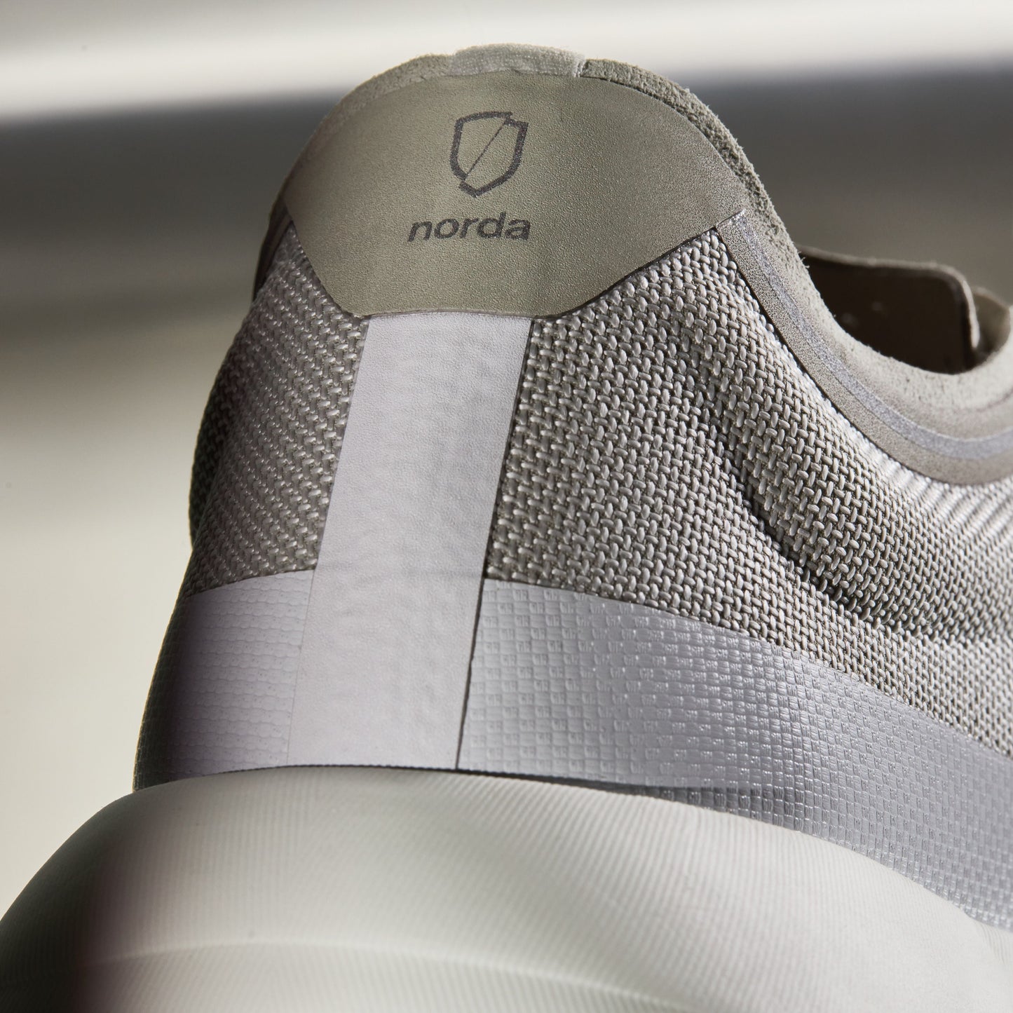 norda 005 | Neve | Womens