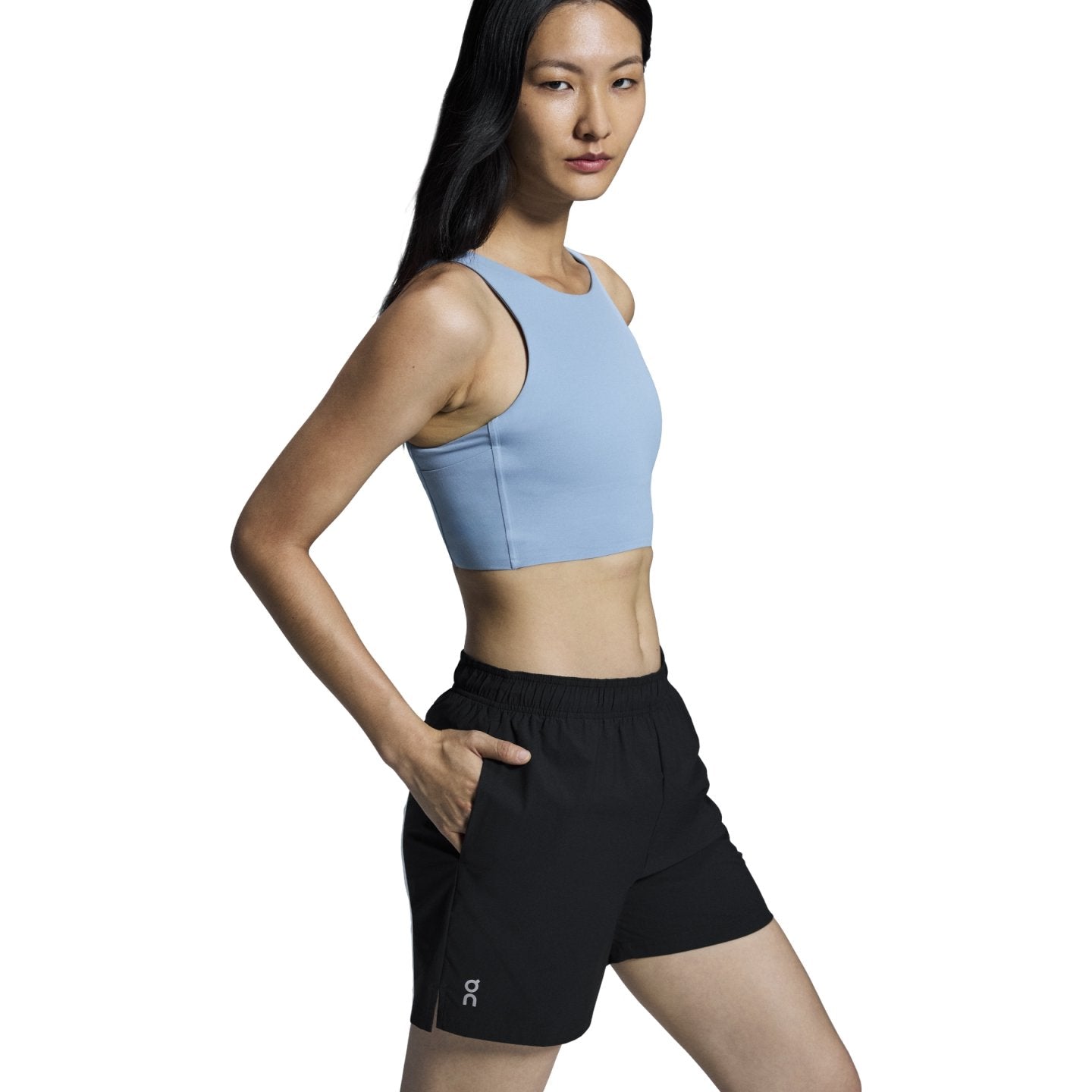 ON Women's 5" Core Shorts