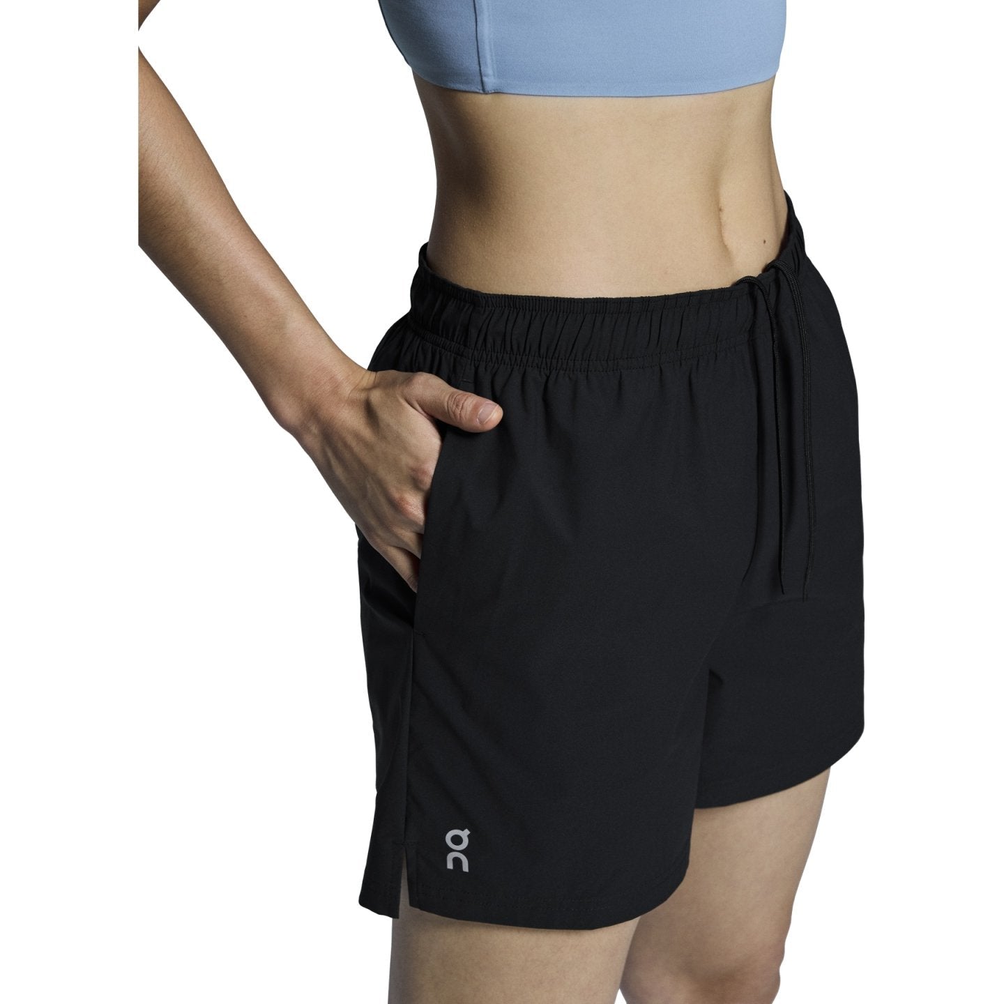 ON Women's 5" Core Shorts
