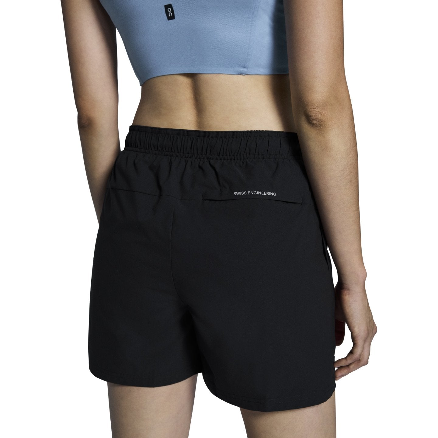 ON Women's 5" Core Shorts
