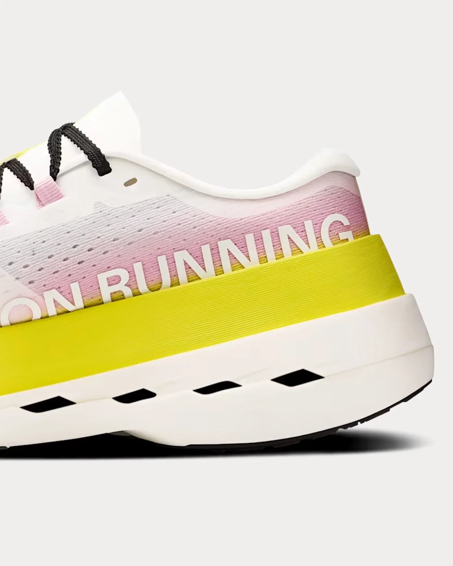 ON Women's Cloudboom Max 1 - Lime/Raspberry