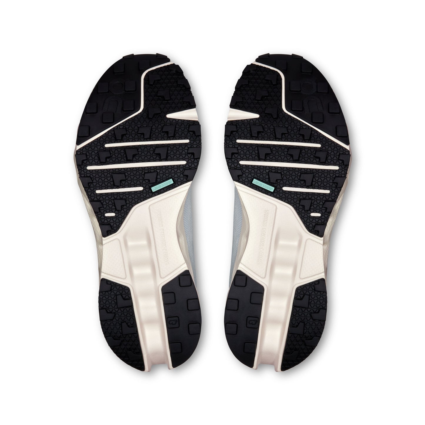 On Cloudsurfer Trail | Arctic / Ivory | Womens