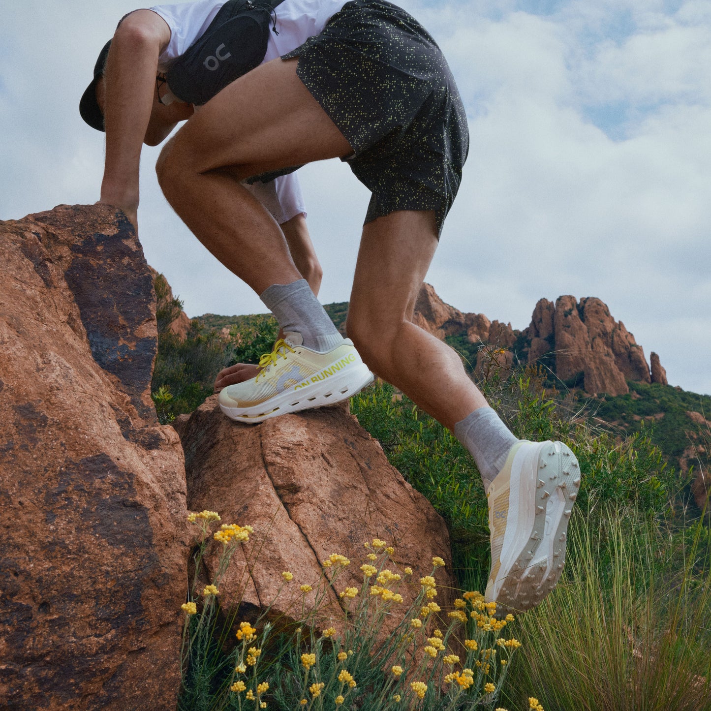 On Cloudultra 3 | Pelican / White | Mens