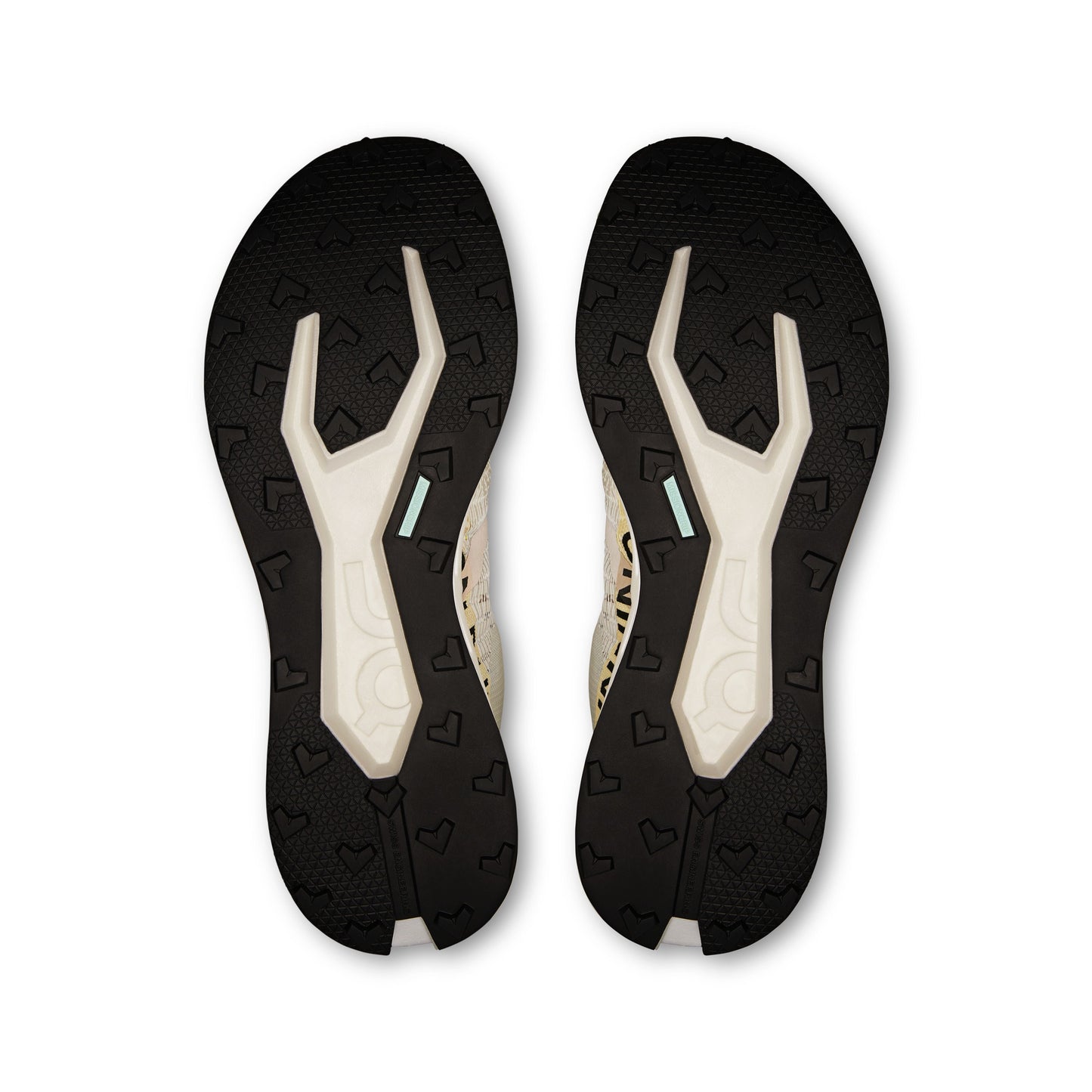 On Cloudultra Pro | Pearl / Lychee | Mens