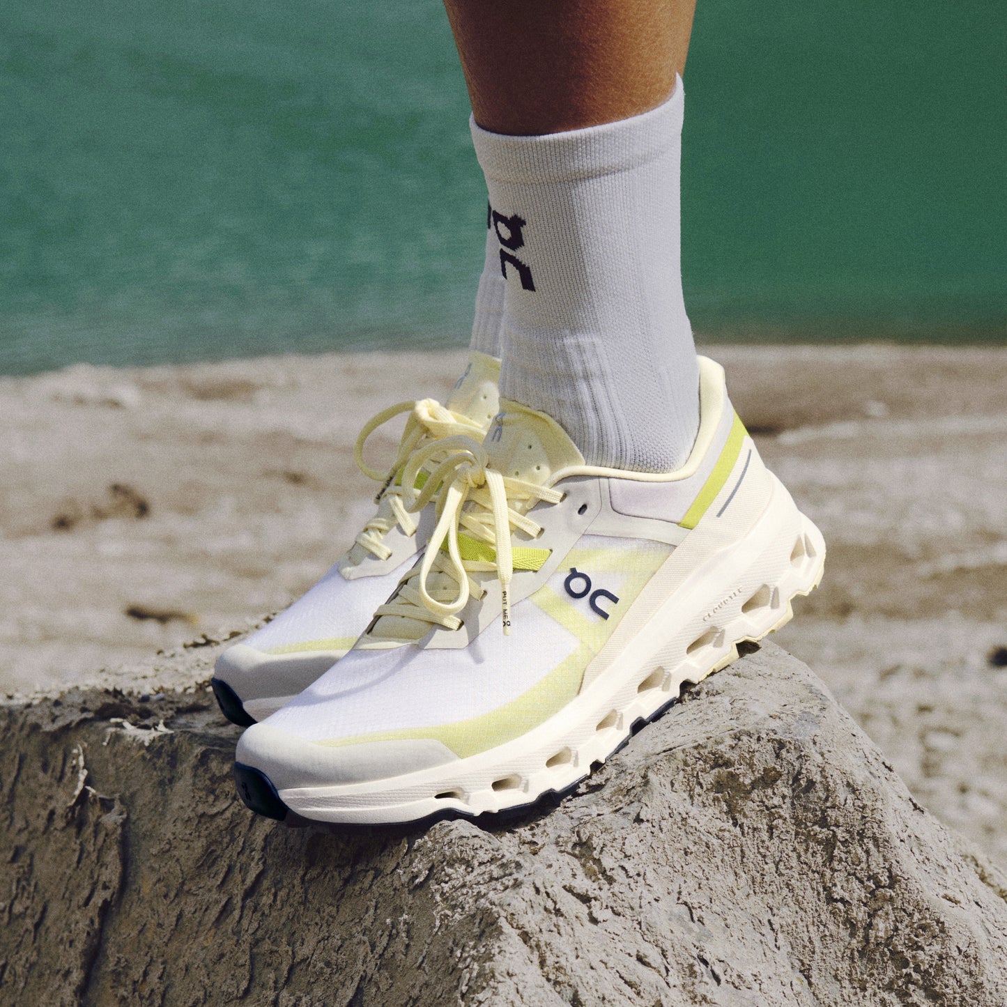 On Cloudvista 2 | Pelican / Ghost | Womens