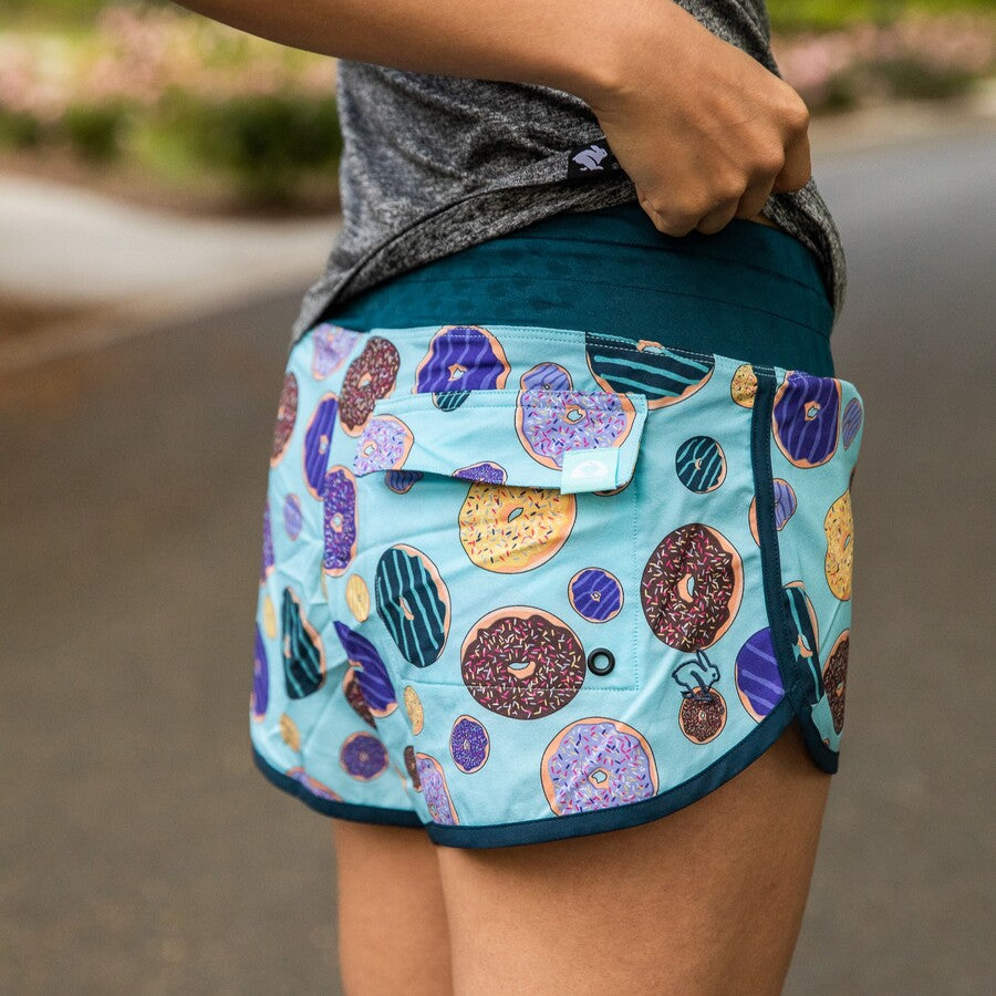 rabbit Surf 'n Turf 2.5" Short | Majolica Blue Donuts | Womens