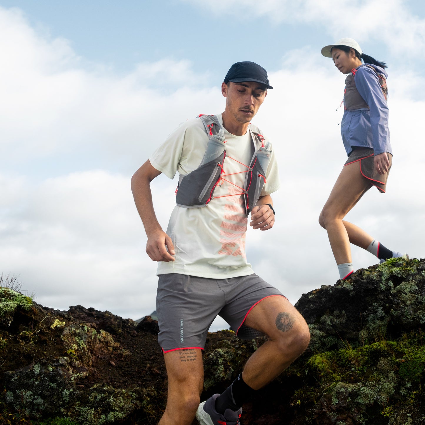 Salomon Sense Aero Tee GFX | Icicle / Neon Flame | Mens