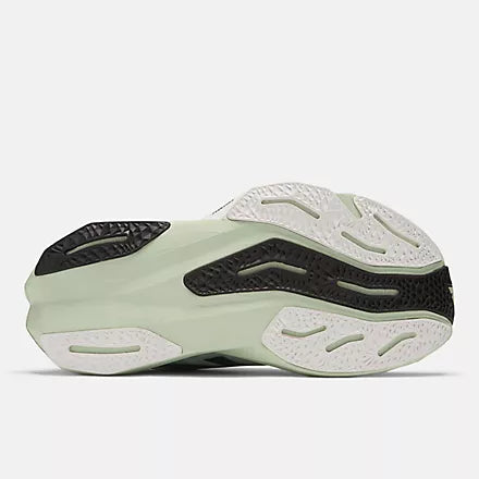 New Balance Women's FuelCell Rebel v4 - Clay Ash/White/Black